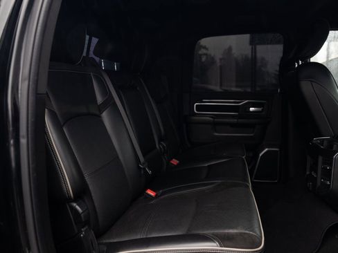 Used 2020 RAM 2500 Laramie w/ Night Edition image 23