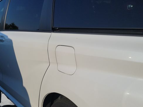 Used 2023 Toyota Sienna XLE FWD image 24