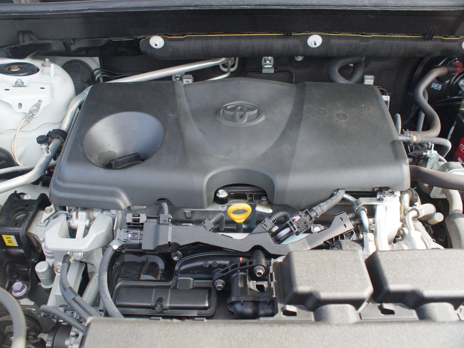 Used 2019 Toyota RAV4 Limited w/ Advanced Technology Package FWD image 29