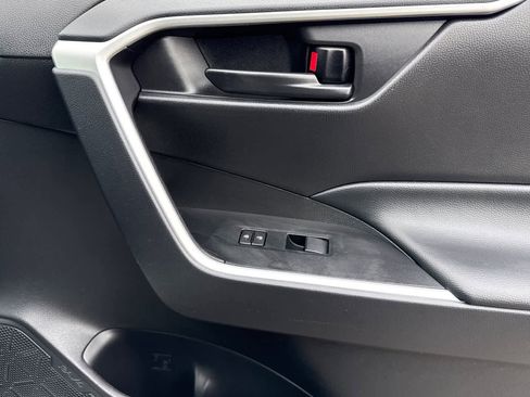 Used 2024 Toyota RAV4 LE image 19