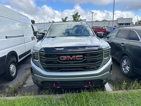 Used 2026 GMC Sierra 1500 AT4 w/ AT4 Premium Package AWD/4WD image 5