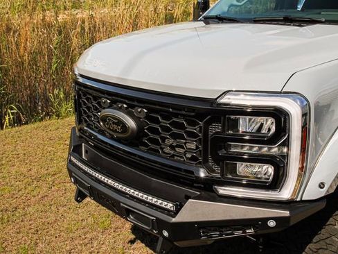 New 2026 Ford F250 Lariat w/ Black Appearance Package AWD/4WD image 5