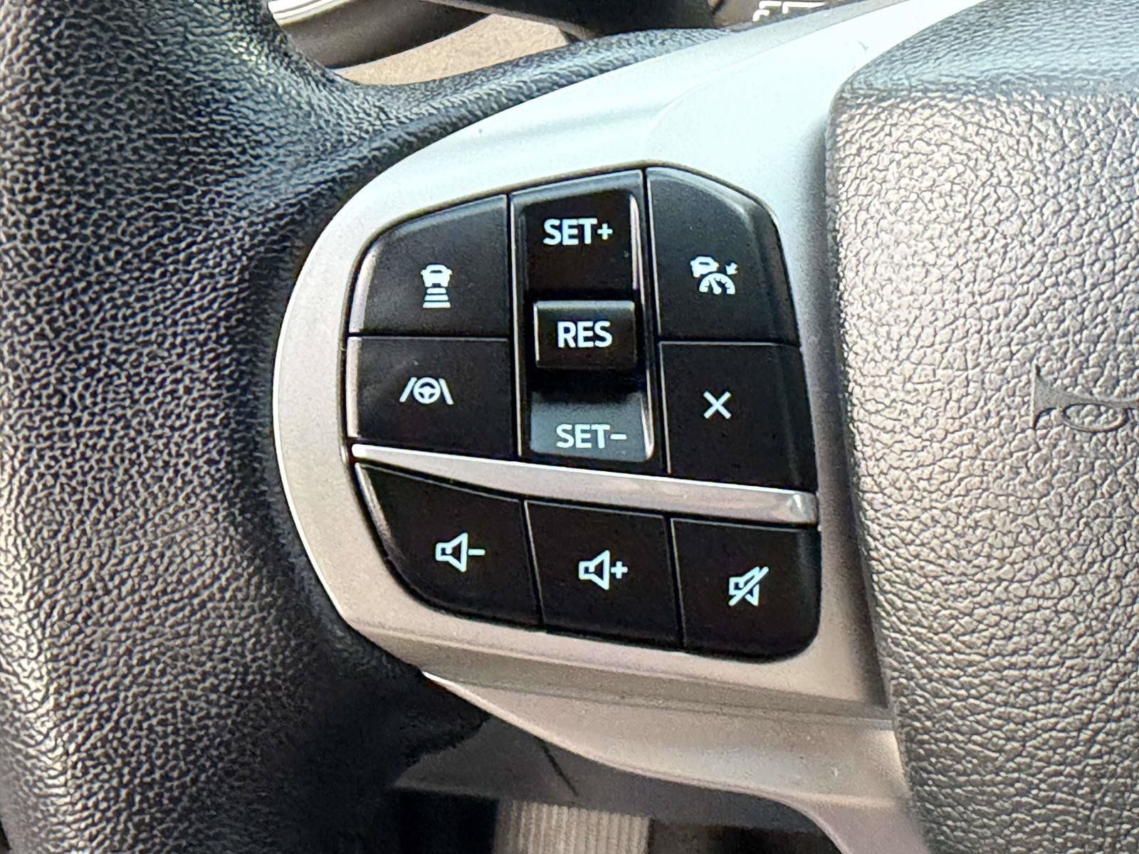 Certified 2023 Ford Explorer XLT w/ Equipment Group 202A AWD/4WD image 14
