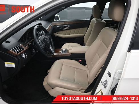 Used 2012 Mercedes-Benz E 350 4MATIC Sedan image 9
