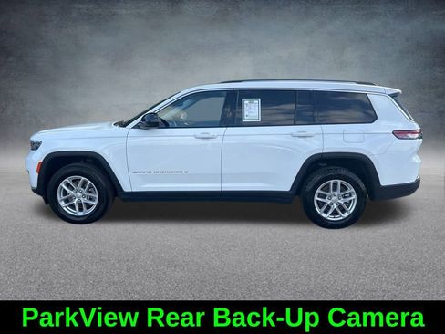 Certified 2023 Jeep Grand Cherokee L Laredo image 8