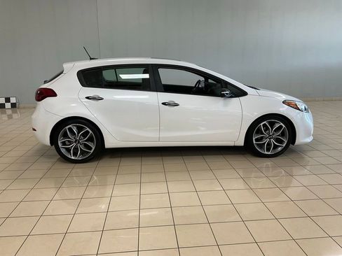 Used 2016 Kia Forte SX w/ SX Premium Technology Package FWD image 7