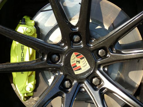 Used 2018 Porsche Panamera 4 image 21