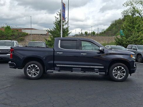 Used 2024 Chevrolet Silverado 1500 High Country AWD/4WD image 7