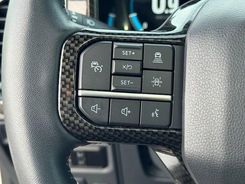 Used 2023 Ford F150 Lariat w/ Equipment Group 502A High image 19