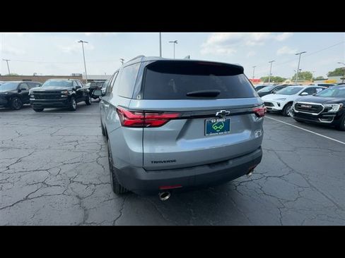 Certified 2023 Chevrolet Traverse LS w/ Midnight/Sport Edition FWD image 7