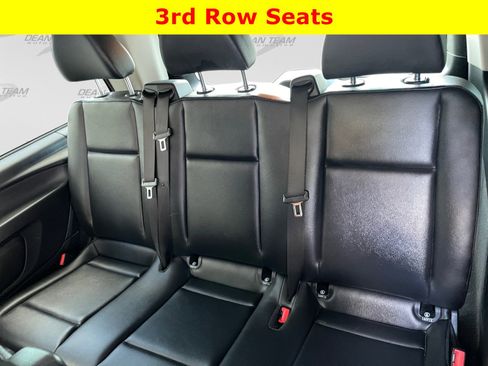 Used 2023 Mercedes-Benz Metris Passenger image 18