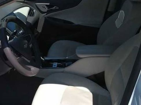 Used 2024 Chevrolet Malibu LT image 6