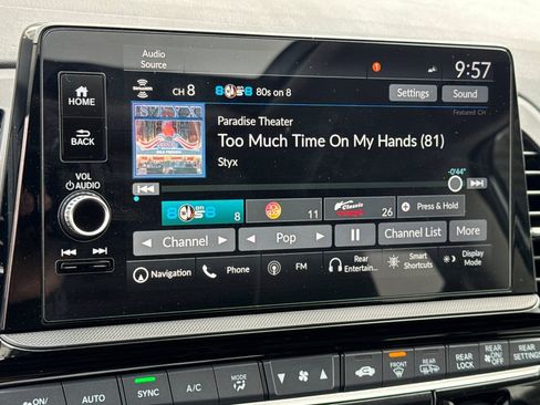 Used 2025 Honda Odyssey Touring image 25