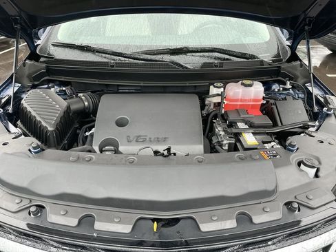 Used 2023 Buick Enclave Essence w/ Experience Buick Package image 30