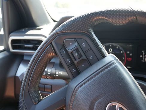 Used 2024 Toyota Tacoma SR5 AWD/4WD image 23