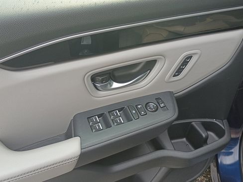 Used 2023 Honda Pilot Touring image 19