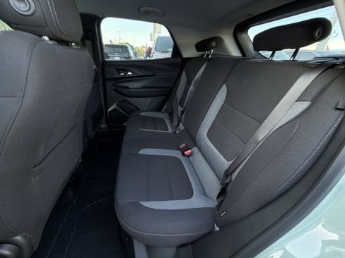 New 2026 Chevrolet TrailBlazer LT w/ Midnight Edition FWD image 19