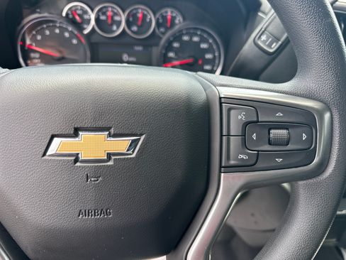 Used 2022 Chevrolet Silverado 1500 Custom w/ LPO, Blackout Package AWD/4WD image 26