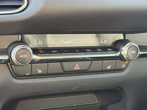 Certified 2025 MAZDA CX-30 AWD 2.5 S w/ Premium Package image 14