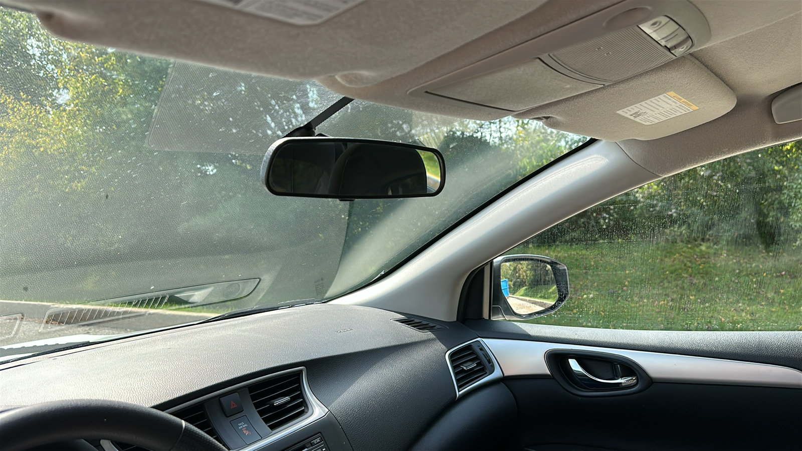 Used 2018 Nissan Sentra S FWD image 22