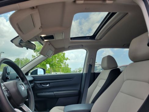 Used 2025 Honda CR-V EX image 22