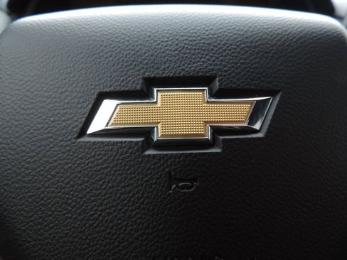 Used 2022 Chevrolet Silverado 1500 Custom image 25