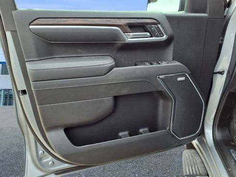 New 2026 GMC Sierra 1500 SLT image 21