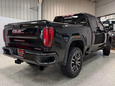 Used 2023 GMC Sierra 2500 AT4 w/ AT4 Premium Plus Package AWD/4WD image 6