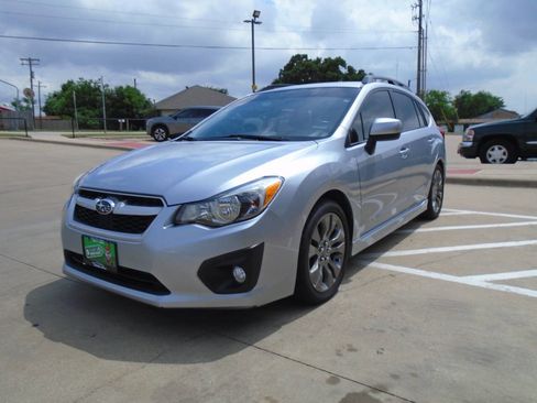 Used 2014 Subaru Impreza 2.0i Sport Premium AWD/4WD image 3