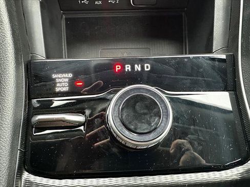 Used 2024 Jeep Grand Cherokee L Limited w/ Luxury Tech Group II image 13