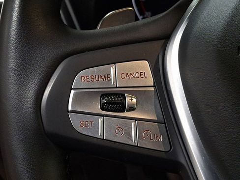 Used 2023 BMW X4 xDrive30i w/ Premium Package image 17