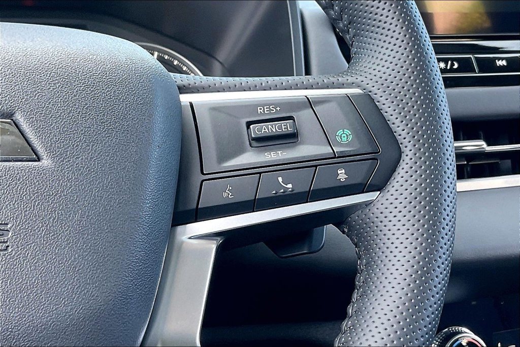 Used 2026 Mitsubishi Outlander SE FWD image 8