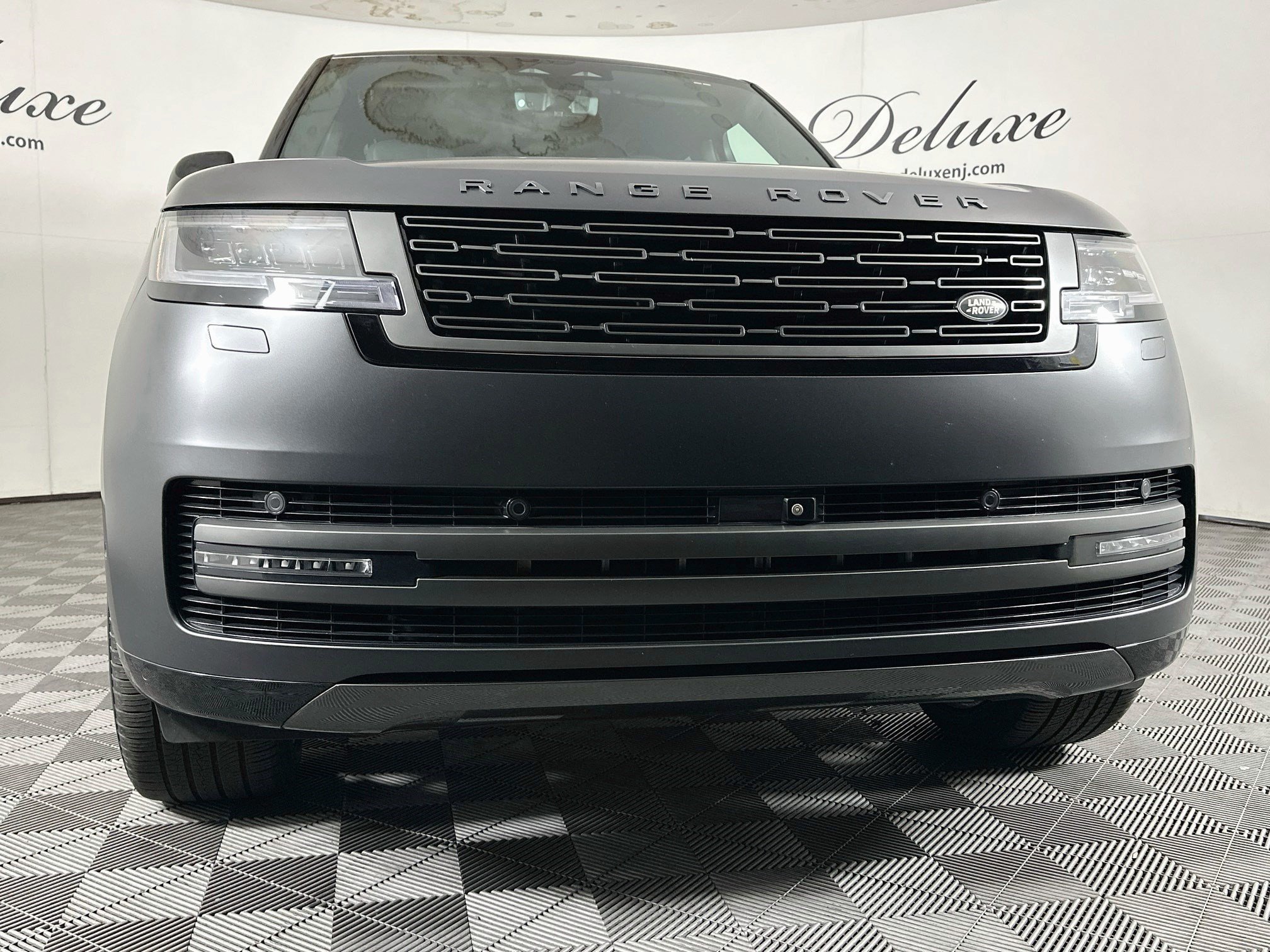 Used 2024 Land Rover Range Rover Long Wheelbase Autobiography AWD/4WD image 30