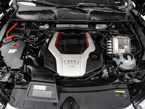 Used 2018 Audi SQ5 Premium Plus w/ Navigation Package AWD/4WD image 50
