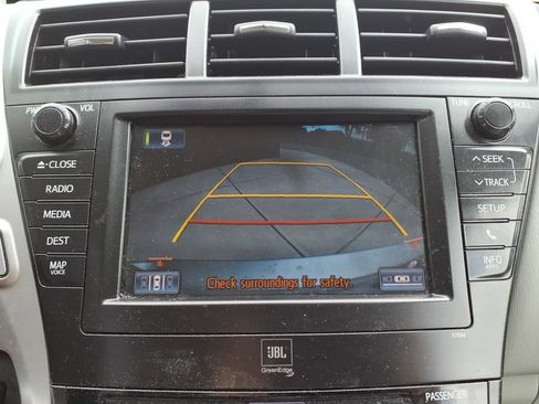 Used 2012 Toyota Prius V Five FWD image 20
