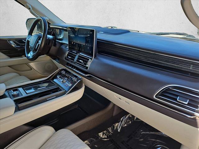 Used 2024 Lincoln Navigator L Black Label AWD/4WD image 25