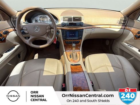 Used 2008 Mercedes-Benz E 350 Sedan image 17