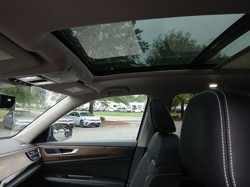 New 2026 Volkswagen Atlas SE image 20