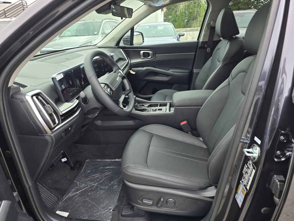 New 2026 Kia Sorento S w/ S Panoramic Sunroof Package FWD image 21