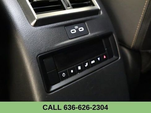 Used 2025 MAZDA CX-90 3.3 Turbo w/ Preferred Package image 26