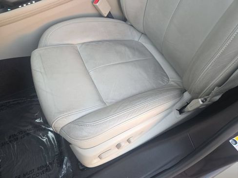 Used 2015 Buick LaCrosse Leather FWD image 27