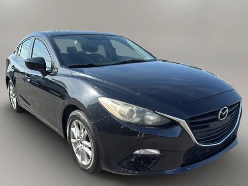 Used 2014 MAZDA MAZDA3 i Touring w/ Technology Package FWD image 9