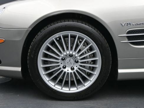 Used 2006 Mercedes-Benz SL 55 AMG image 26