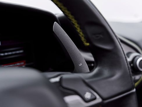 Used 2019 Ferrari 488 Spider RWD image 66