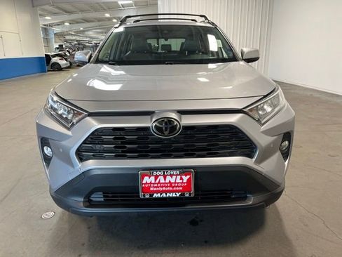Used 2020 Toyota RAV4 XLE Premium AWD/4WD image 8