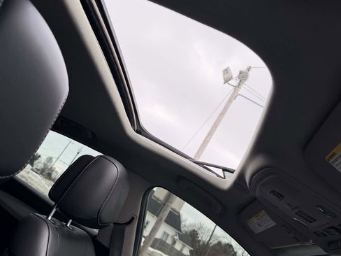 Used 2013 Cadillac ATS Luxury w/ Driver Awareness Package image 23