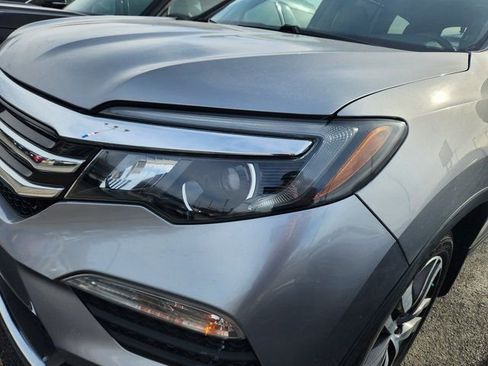 Used 2016 Honda Pilot Touring image 24