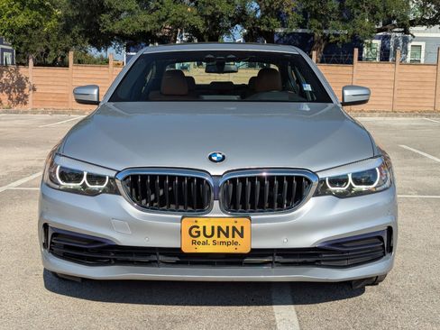 Used 2019 BMW 540i xDrive w/ Convenience Package image 9