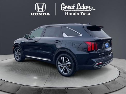 Used 2024 Kia Sorento EX image 3