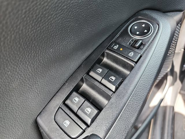 Certified 2025 Kia Seltos EX w/ EX Sunroof Package AWD/4WD image 25